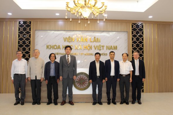 Tọa đàm khoa học quốc tế “Nghiên cứu quan hệ Việt Nam - Nhật Bản và vấn đề sách chuyên khảo - giáo trình Nhật Bản học tại Việt Nam”